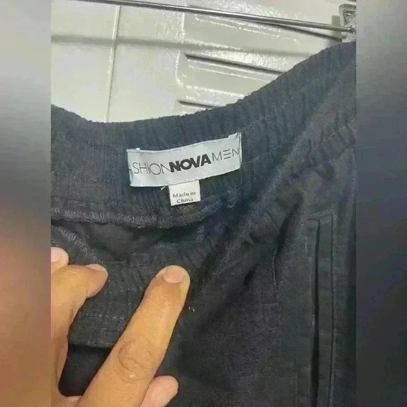 Fashion Nova Men's Black and Pink Joggers-Tracksuits Size L - Picture 4 of 8